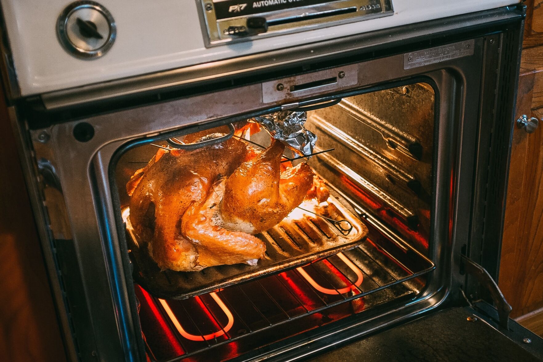 How do I prepare the turkey for roasting?